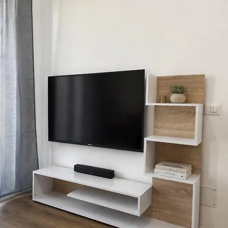 Apartament Cozy Near Center Wifi Ac Balcony