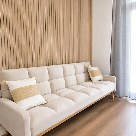 Cozy Near Center Wifi Ac Balcony Apartament *